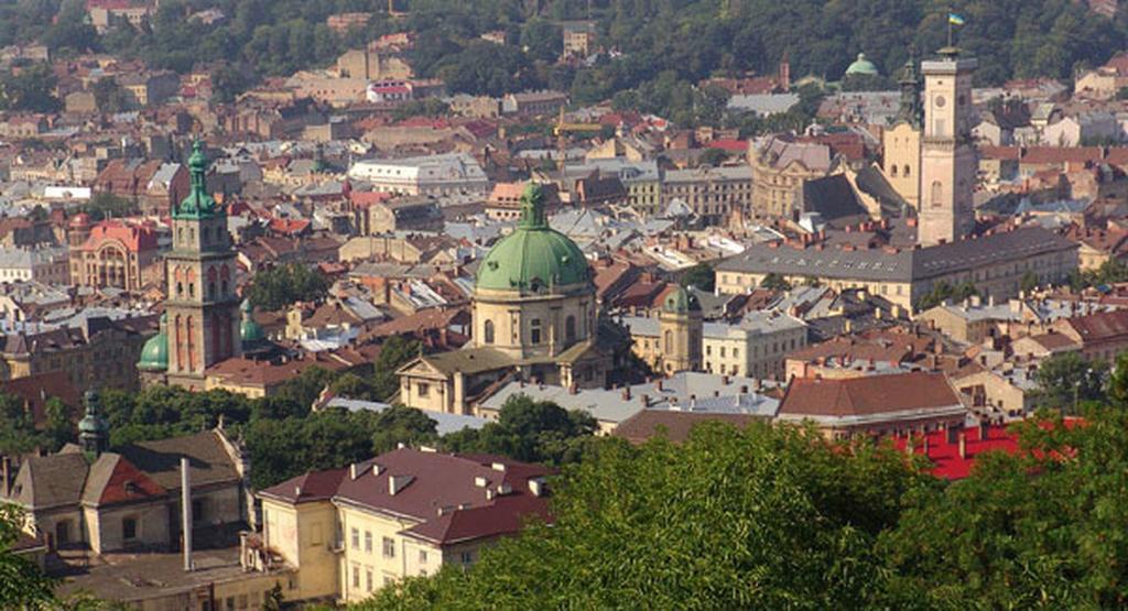 Lux Apart Lviv Apartments Экстерьер фото